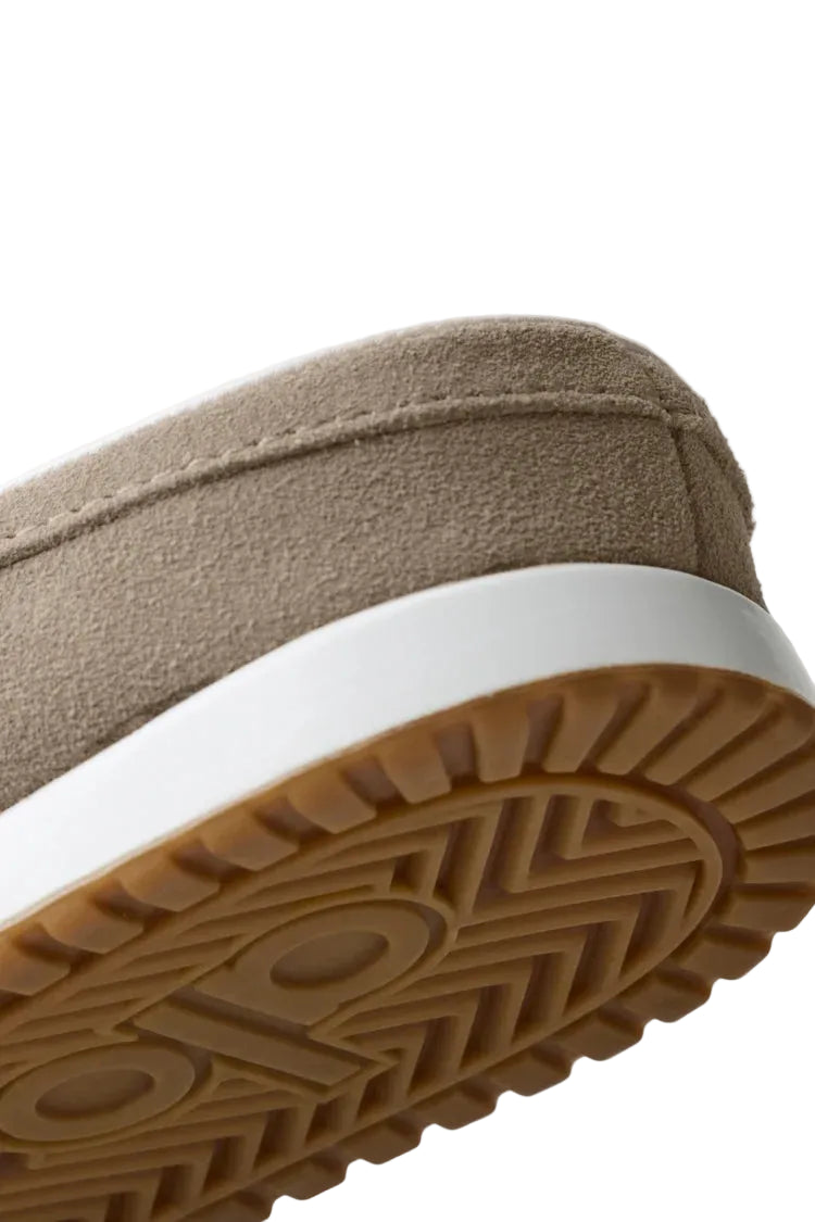 Alo Classic Mule