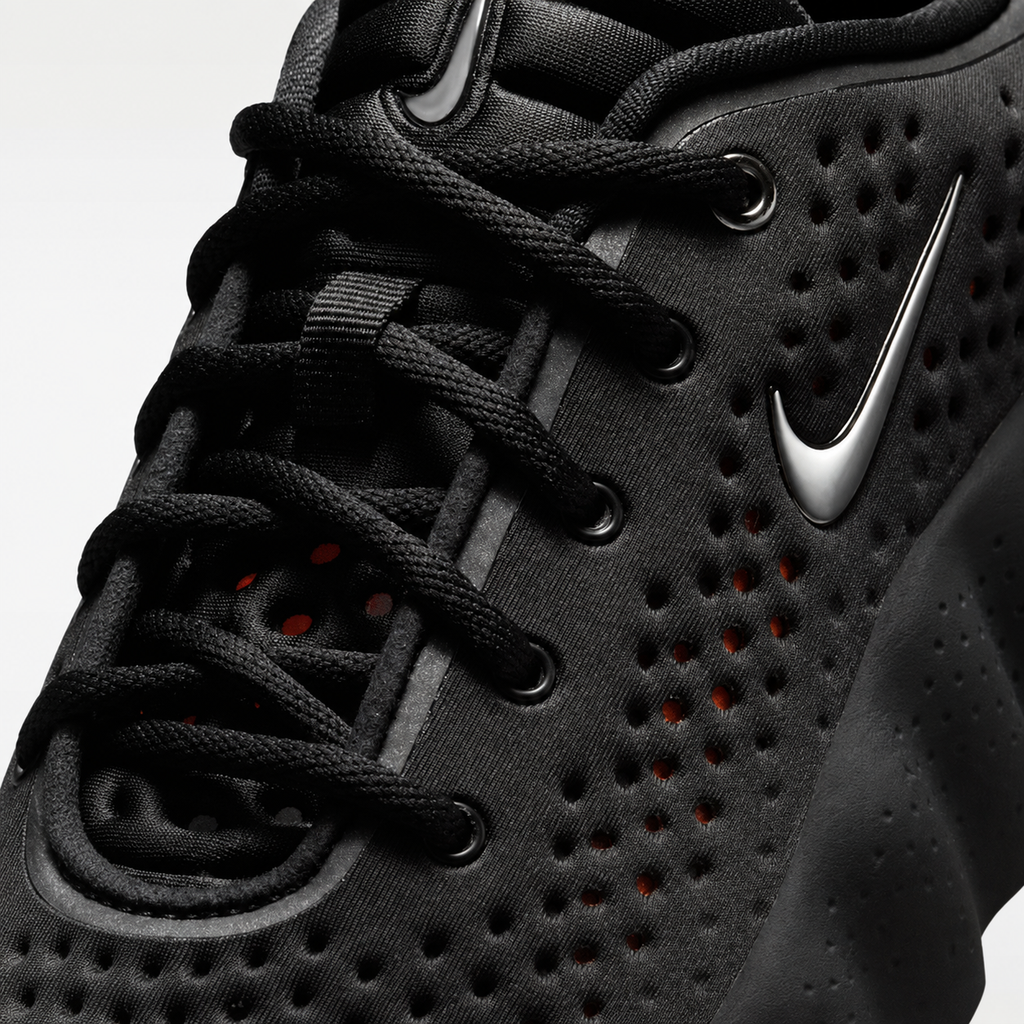 Nike Mind 002