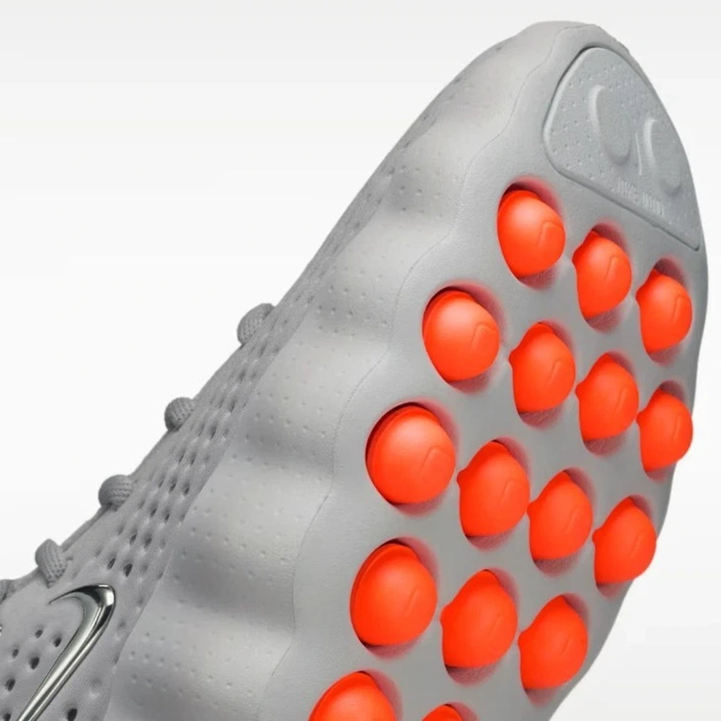 Nike Mind 002